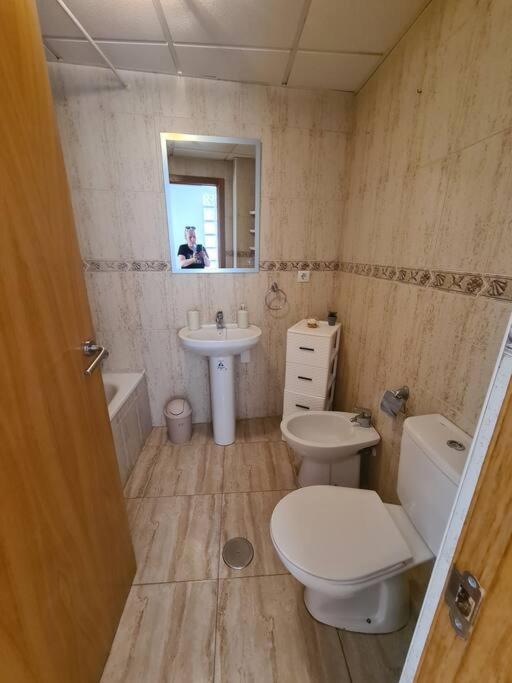 Beautiful Apartment With Patio Torrevieja Exterior photo